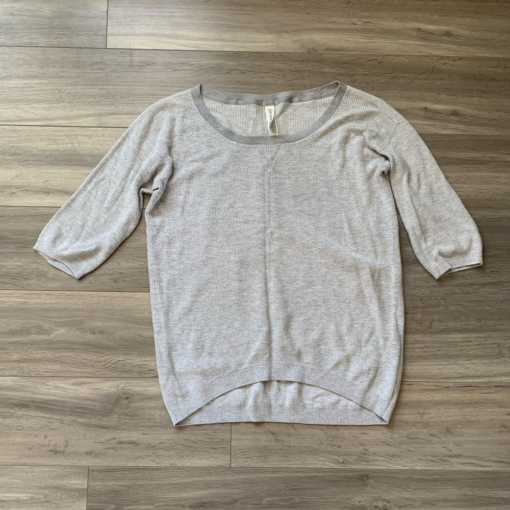 Aeropostale Sweater Size Medium Half-Sleeves